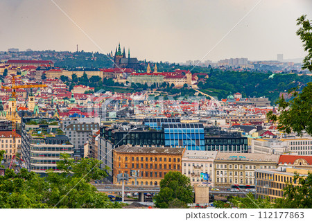 捷克共和國布拉格老城區的城市景觀和美麗的建築 112177863