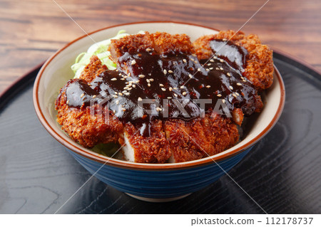 味iso和碗 112178737