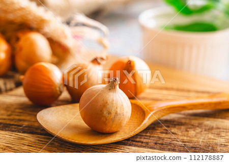 木勺上的 Pekoros 112178887