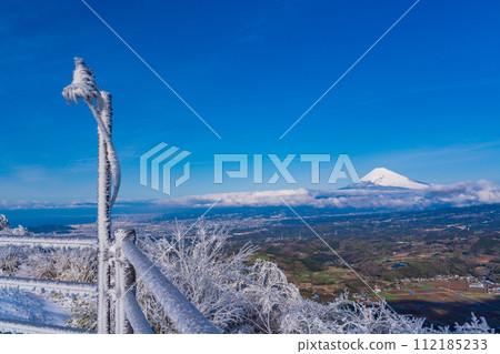 (Shizuoka Prefecture) Izu Skyline/Nishitanna Parking Lot Frozen Bell and Mt. Fuji (Shizuoka Prefecture) Izu Skyline/Nishitanna Parking Lot Frozen Bell and Mt. Fuji 112185233