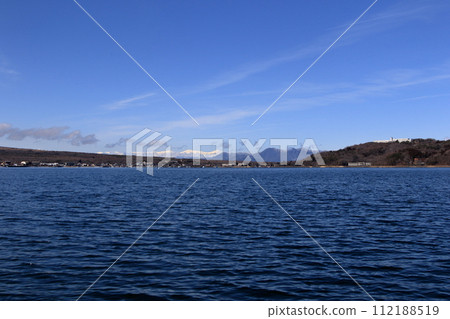 Mt. Fuji in winter seen from Lake Yamanaka 112188519
