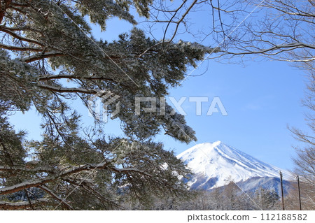 Mt. Fuji in winter seen from Fujiyoshida Mt. Fuji in winter seen from Fujiyoshida 112188582