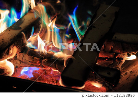 彩虹營火 112188986