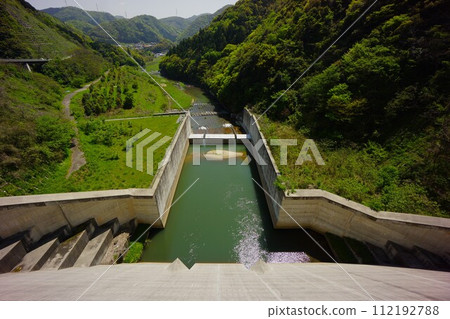 Downstream from the top of Masuda River Dam 112192788