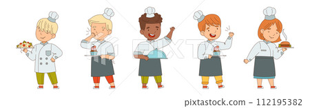 Children Chef Cooking and Meal Preparing Vector Set 112195382