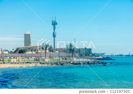 Al-Hamra corniche seaside lagoon view, Jeddah, Saudi Arabia 112197305
