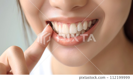 亞洲女人潔白的牙齒微笑 亞洲女人潔白的牙齒微笑 112199999