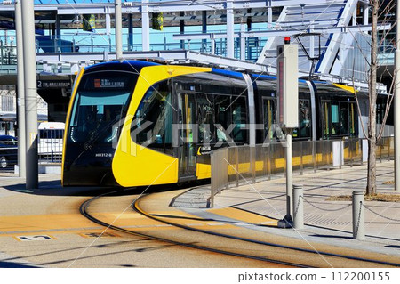 A great success since opening!! First new opening in 75 years of "streetcar"... Haga Utsunomiya LRT [Utsunomiya Haga Light Rail Line] 112200155