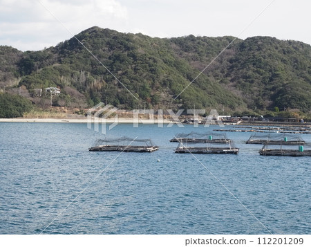 Aquaculture raft_01 112201209