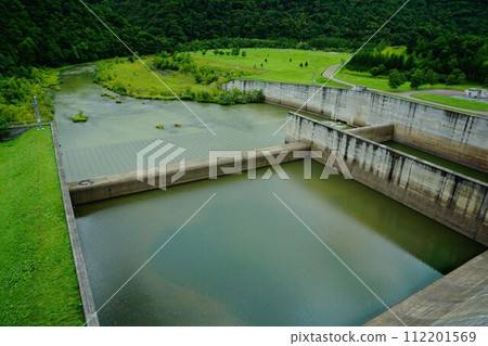 Downstream seen from the top of Takisato Dam Downstream seen from the top of Takisato Dam 112201569