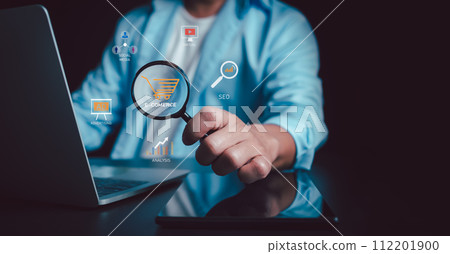 SEO Search Engine Marketing, Businessman using a computer for analysis, SEO Search engine optimization, Marketing ranking traffic website internet, Business technology, marketing concept. SEO Search Engine Marketing, Businessman using a computer for analysis, SEO Search engine optimization, Marketing ranking traffic website internet, Business technology, marketing concept. 112201900