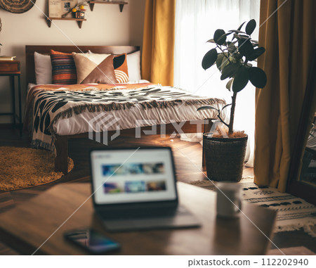 帶通道的時尚客房 112202940