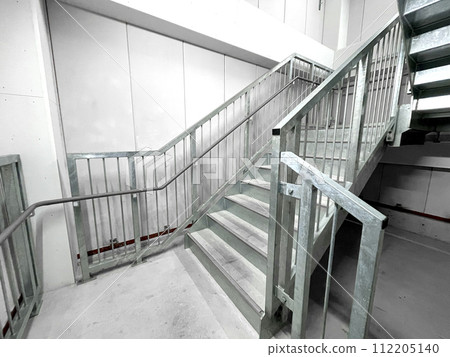 工廠/倉庫的樓梯圖片 工廠/倉庫的樓梯圖片 112205140