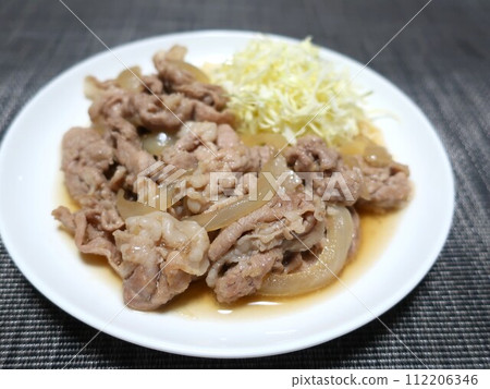 美味的薑烤豬肉片 112206346