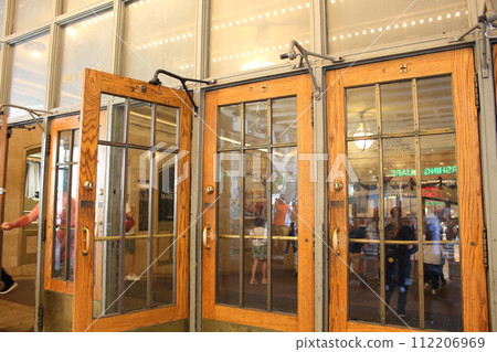 Retro wooden frame automatic door Grand Central Station New York, USA 112206969