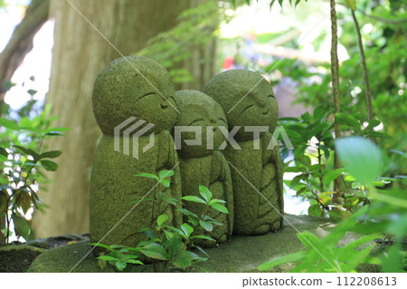 小可愛的地藏菩薩雕像 小可愛的地藏菩薩雕像 112208613