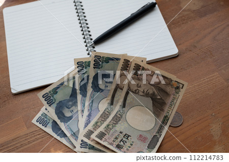 Money and notes 112214783