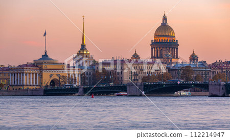 The dome of St Isaac's Cathedral in Saint Petersburg, Classical view of Neva river with Isaakievsky Cathedral in Saint-Petersburg, Russia 112214947