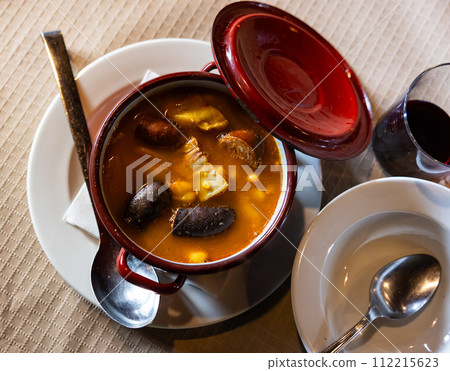 Asturian fabada soup served in bowl 112215623