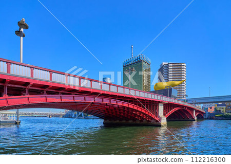 從東京都台東區雷門2丁目附近前往對岸墨田區吾妻橋1丁目 112216300