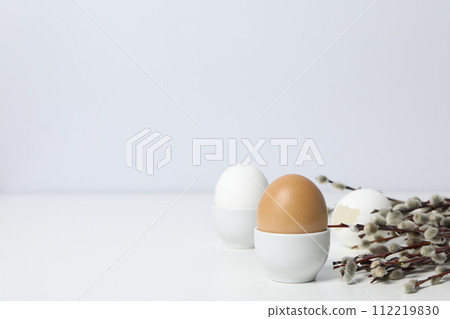 Spring holiday - Easter, concept of Easter with willow 112219830