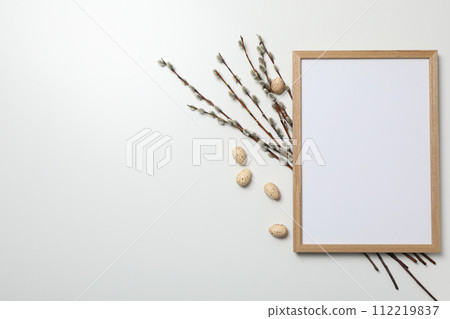 Spring holiday - Easter, concept of Easter with willow 112219837