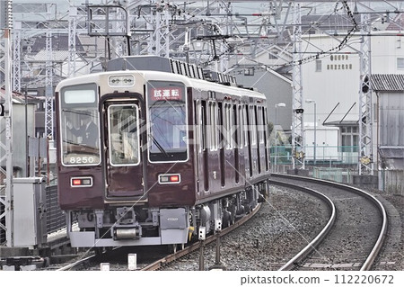 阪急電鐵 8200系列 8200F 一般檢查 檢查後試運行 112220672