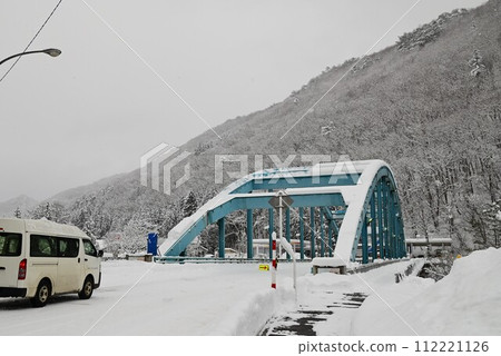 Heavy snow in Nishiwaga Town, Kawajiri Bridge Heavy snow in Nishiwaga Town, Kawajiri Bridge 112221126