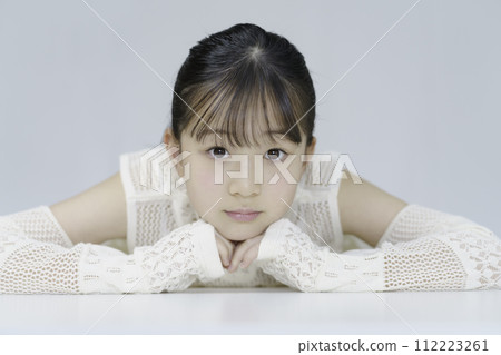 小學女生畫像 小學女生畫像 112223261