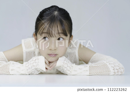 elementary school girl portrait elementary school girl portrait 112223262