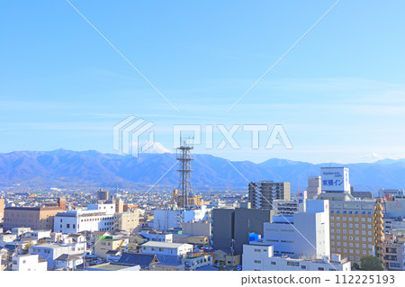 Scenery of Mt. Fuji seen from the castle tower of Kofu Castle, Kofu City, Yamanashi Prefecture 112225193