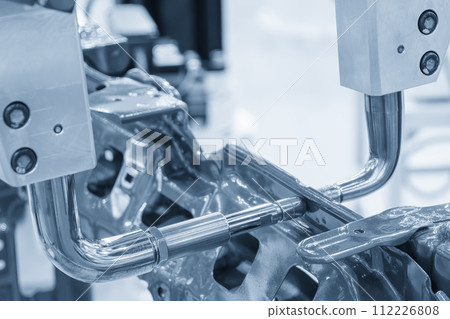 The automotive parts spot welding process by robotic system. 112226808