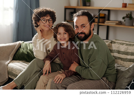 Happy and affectionate family members Happy and affectionate family members 112226959