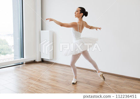 Ballet class training, high-key soft toning. 112236451