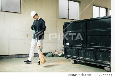 Demolition contractor cleaning Demolition contractor cleaning 112236633