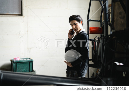 拆除承包商偷偷打電話 112236918