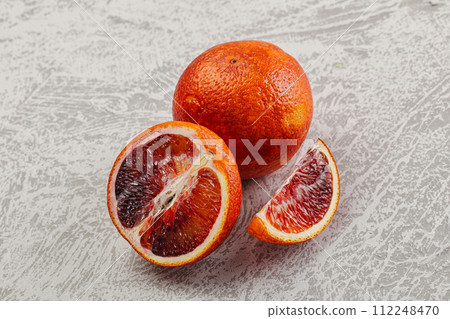 Red Sicilian orange ripe and juicy 112248470