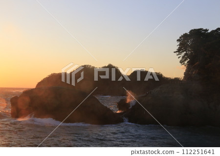 Evening view across the island of Dogashima Evening view across the island of Dogashima 112251641