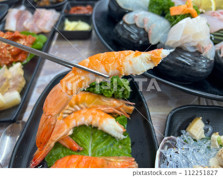 korea Seafood. Cooked shrimp. Ripe prawn korea Seafood. Cooked shrimp. Ripe prawn 112251827