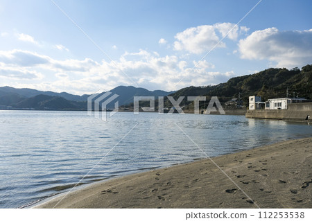 Calm Uranouchi Bay in Kochi Prefecture Calm Uranouchi Bay in Kochi Prefecture 112253538