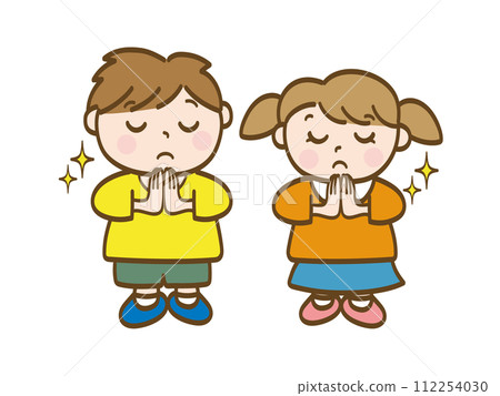 Full-body illustration of a boy and a girl praying_lower elementary school students_toddler 112254030