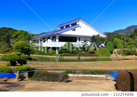 [Ehime Prefecture] Nanrakuen Garden in fine weather 112254896