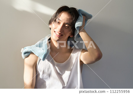 洗澡後的男人 洗澡後的男人 112255956