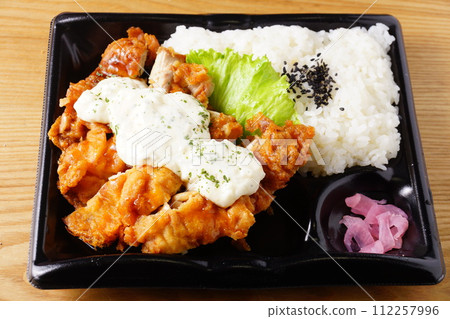 Tartare chicken nanban bento 112257996