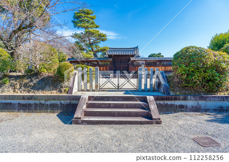 京都市東山區後白河第77代天皇寶壽寺陵 京都市東山區後白河第77代天皇寶壽寺陵 112258256