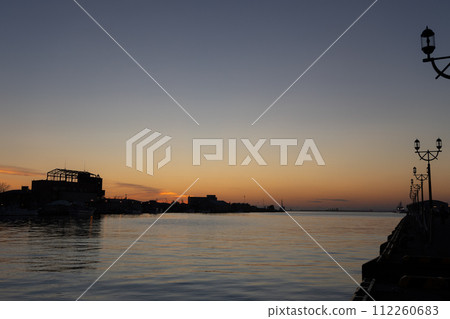 世界三大日落景觀:二壽舞橋的釧路日落 世界三大日落景觀:二壽舞橋的釧路日落 112260683