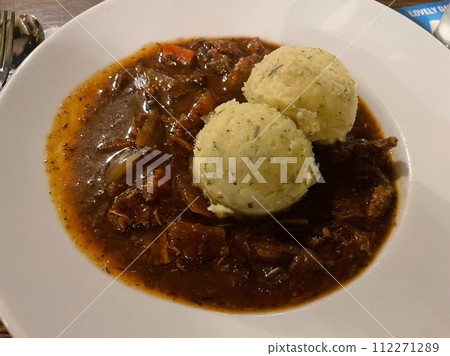 Ireland's famous dish "Guinness stew" Ireland's famous dish "Guinness stew" 112271289