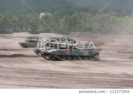 Japan Ground Self-Defense Force Type 90 tank and Type 10 tank running 112271843