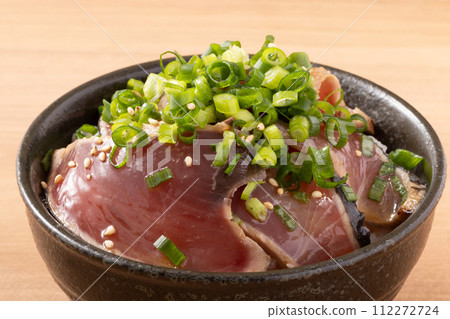 Seared bonito pickled rice bowl Seared bonito pickled rice bowl 112272724
