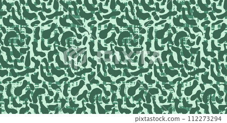 Abstract green camouflage seamless pattern with hand drawn organic shapes. Textured khaki print for nature textile, wrapping paper, surface, cover 112273294